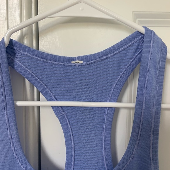 Lululemon Swiftly Tech racer back - Picture 2 of 3